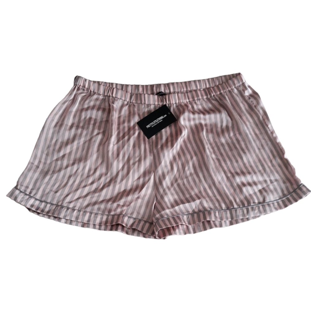 NWT Pretty Little Thing Size 20 Satin Stripe Blush Pink Grey PJ Sleep Shorts